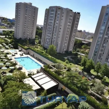 Διαμέρισμα Vibrant Residance Flat With City View In Umraniye